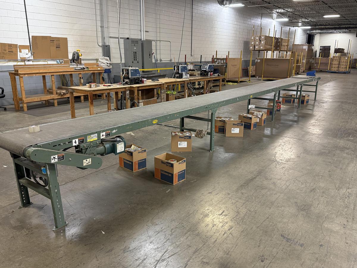 Used HYTROL 24" WIDE X 36' VFD DRIVEN POWER BELT CONVEYOR