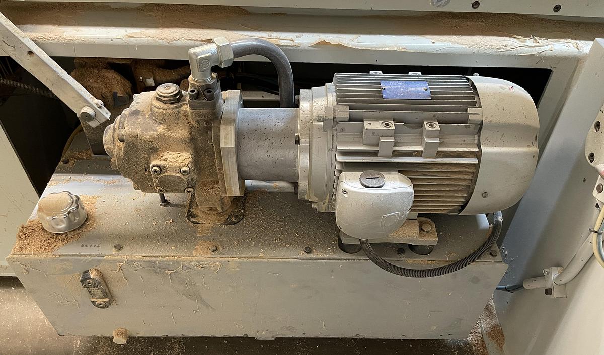 Used PADE UNIZE 6T, LINEAR PROFILE SHAPER