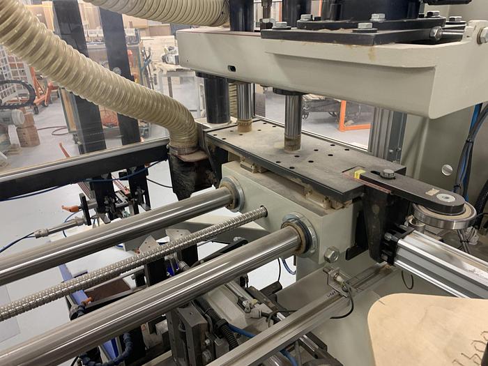 Used CAMAM FSG 1FV CR, CORNER BLOCK MACHINE