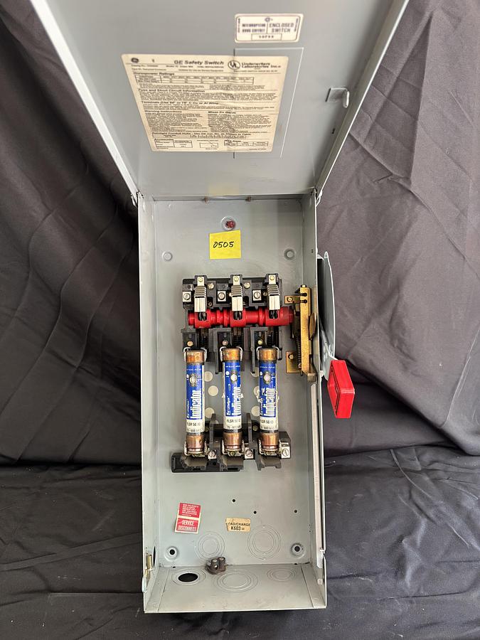 Used LOT OF VARIOUS ELECTRIC DISCONECTS AND PANAL BOXES