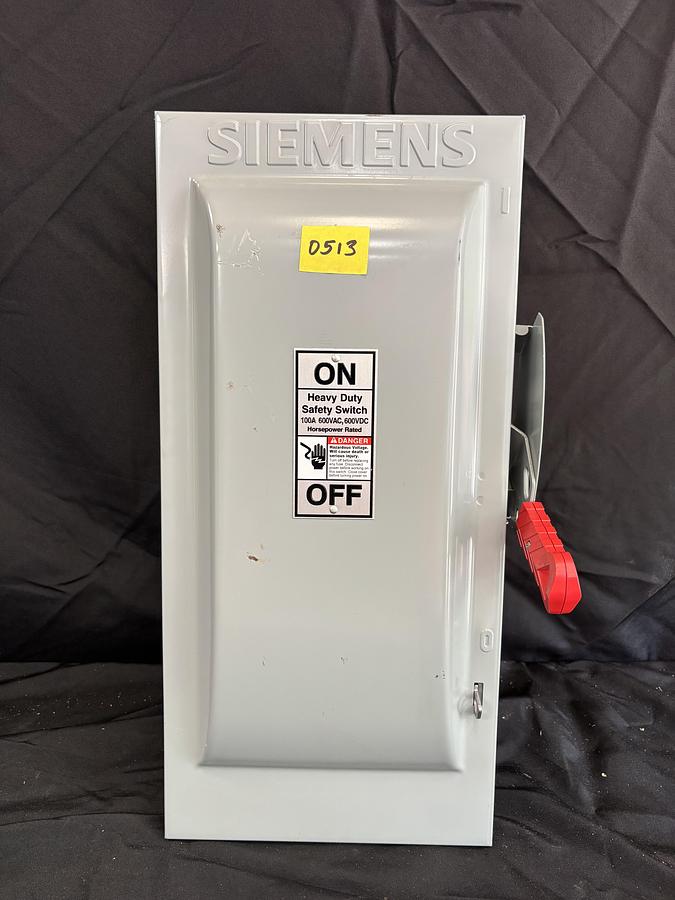 Used LOT OF VARIOUS ELECTRIC DISCONECTS AND PANAL BOXES