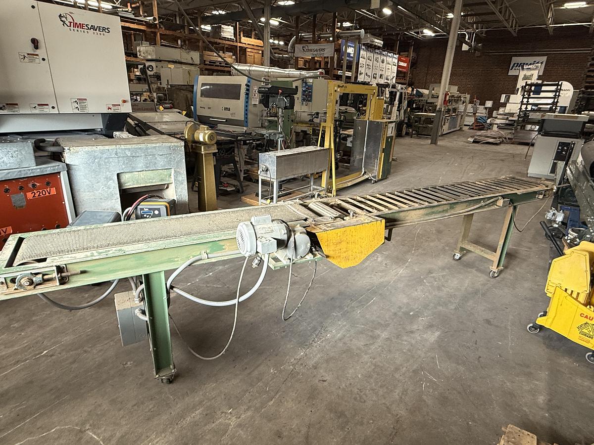 Used 14 FT. CONVEYORIZED GLUE SPREADER  