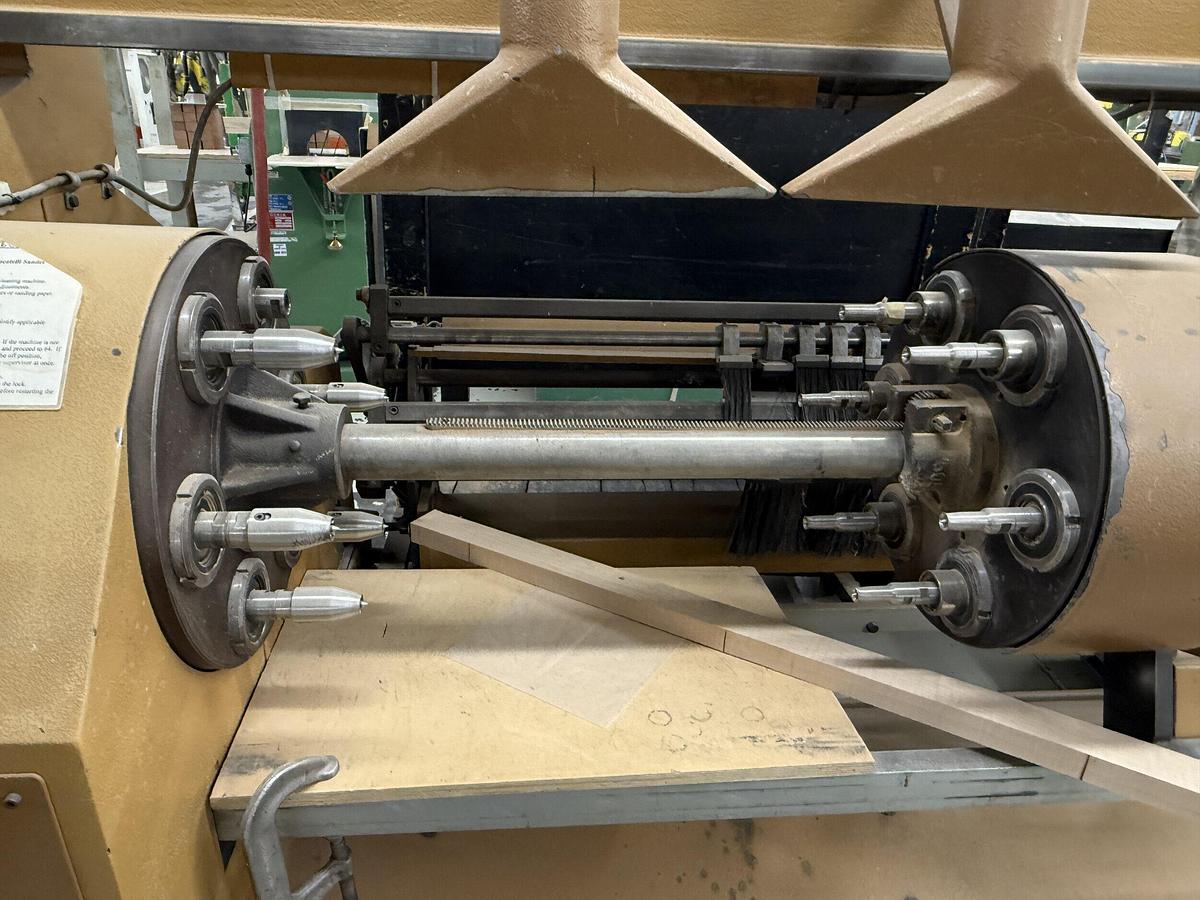 Used LOCATELLI, GRK-1350 TURNINGS SANDER