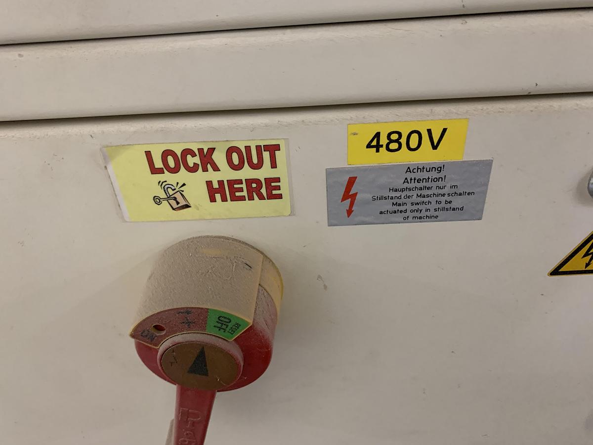 Used HEESEMANN LSM-8, 52", 4-HEAD WIDE-BELT FINISH SANDER