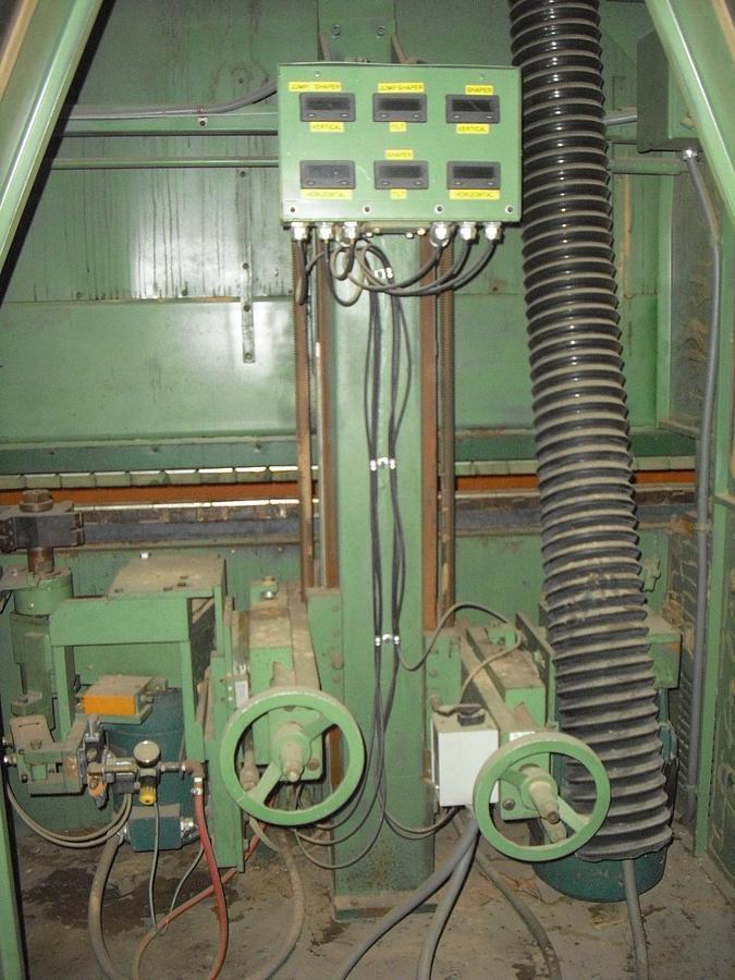 Used FLETCHER FM-2000 TRIM-SHAPE AND SAND MACHINE