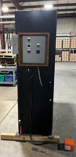 Used YELLOW JACKET "STINGER" ORBITAL STRETCH WRAP MACHINE
