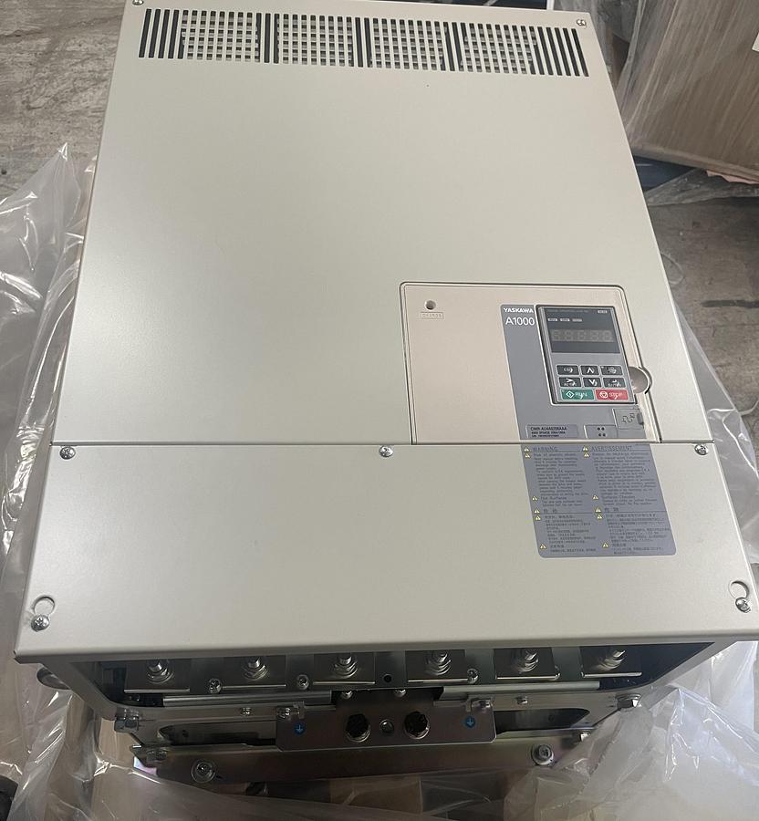 YASKAWA A1000, CIMR-AU4A0208AAA, AC DRIVE