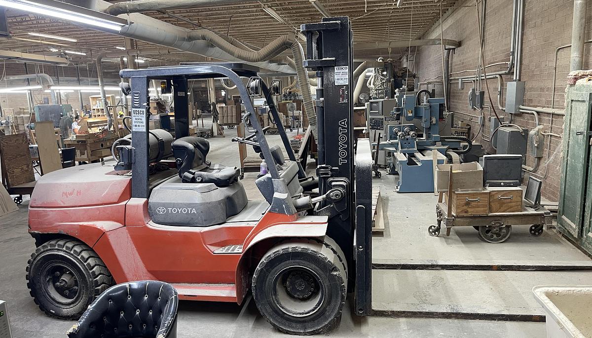 Used TOYOTA 7FGU70, 15,5000 LB PROPANE FORK-LIFT