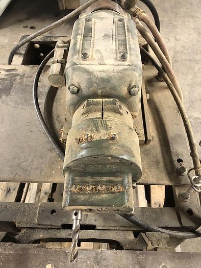 Used CAROLINA STYLE SINGLE-HEAD HORIZONTAL BORING MACHINE WITH RICHARDSON 4-SPINDLE HEAD