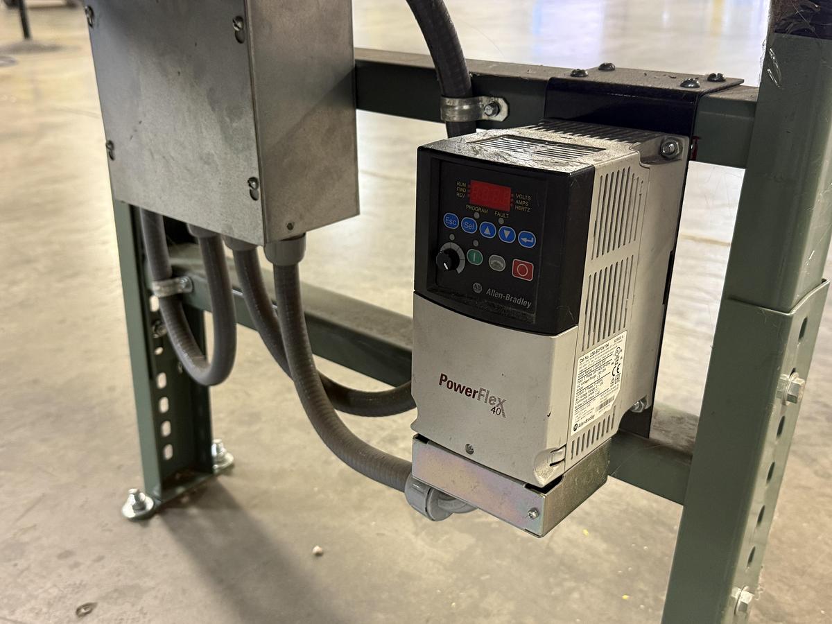 Used HYTROL 24" WIDE X 36' VFD DRIVEN POWER BELT CONVEYOR