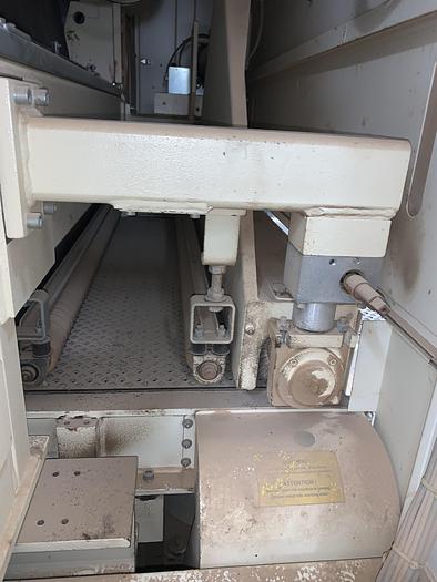 Used HEESEMAN ISM-8, 52 INCH WIDE-BELT FINISH SANDER