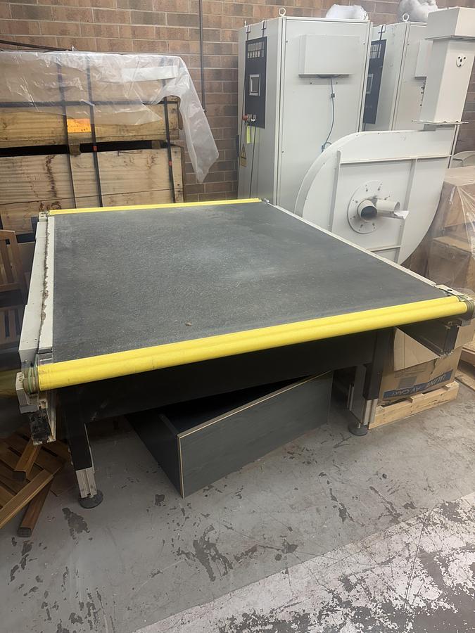 Used DMC UNISAND 2000-1, 52" 5-HEAD TOP AND 3-HEAD BOTTOM WIDE-BELT SANDER