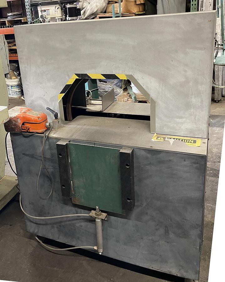 Used FELINS FLEX STRAP FEED-THRU STRETCH WRAP MACHINE