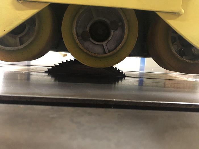 Used FOREST-CITY 3-ROLL FEEDER