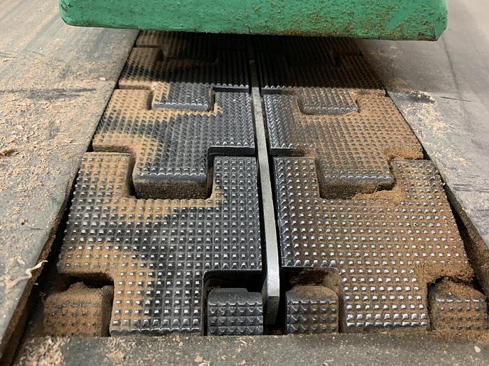 Used EKSTROM-CARLSON  "E" STRAIGHT-LINE RIPSAW