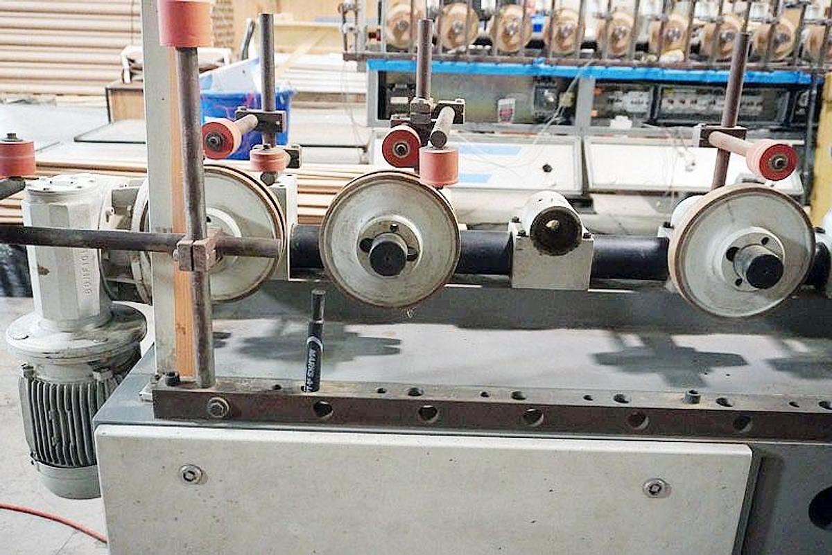 Used BARBERAN RL-30 PROFILE WRAPPER AND FEEDER