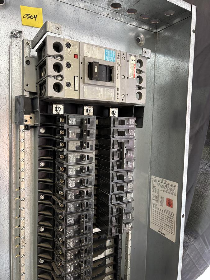 Used LOT OF VARIOUS ELECTRIC DISCONECTS AND PANAL BOXES