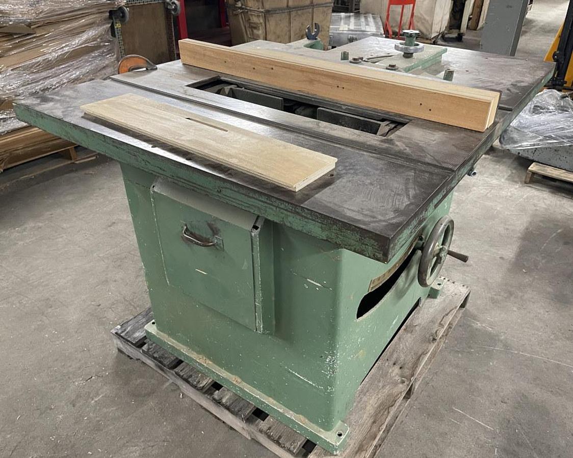 Used TANNEWITZ XJ VARIETY SAW
