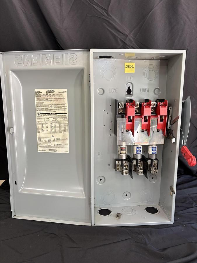 Used LOT OF VARIOUS ELECTRIC DISCONECTS AND PANAL BOXES