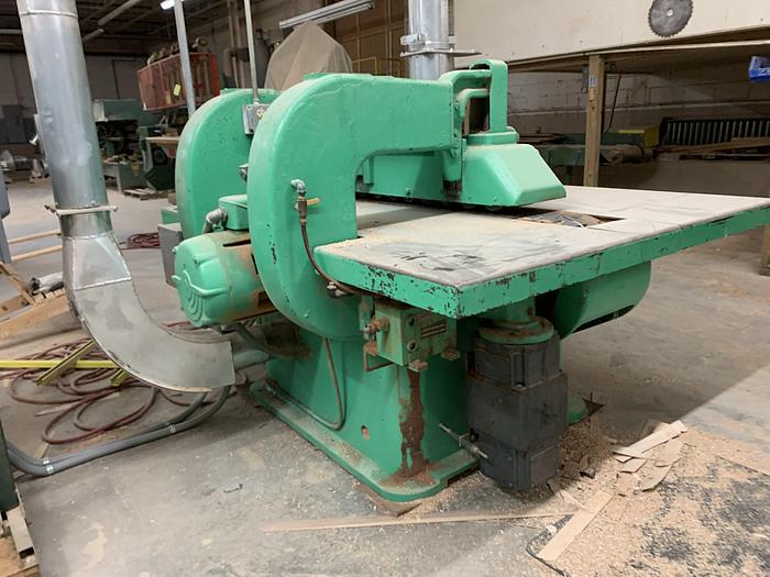 Used EKSTROM-CARLSON  "E" STRAIGHT-LINE RIPSAW