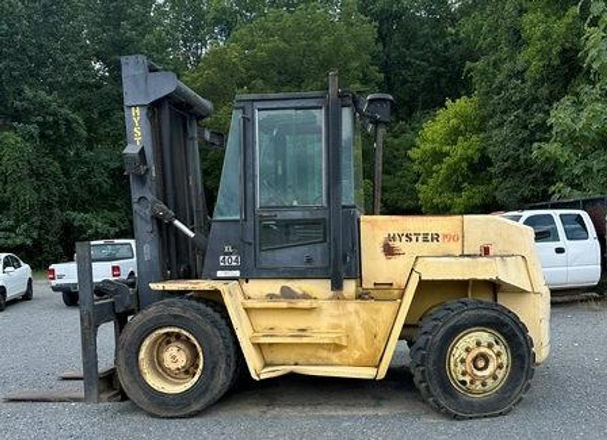 Used HYSTER H190XL, 19,000 LB. FORK-LIFT
