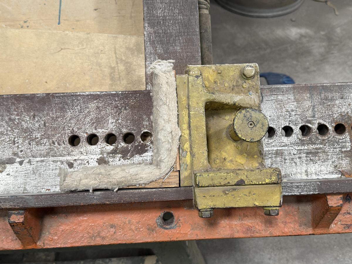 Used LANCASTER 2-WAY INCLINED ASSEMBLY CLAMP