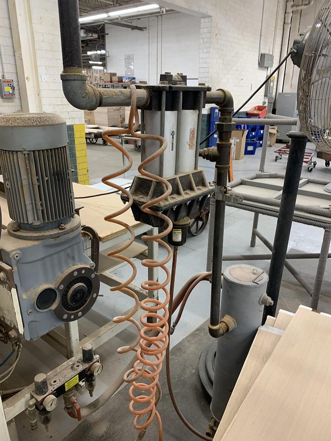 Used HEESEMANN LSM-8, 52", 4-HEAD WIDE-BELT FINISH SANDER