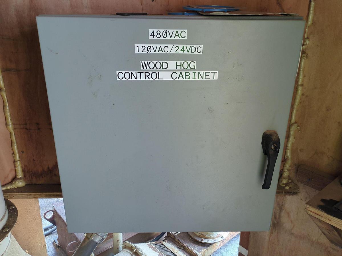 Used CRESSWOOD HF-36 VERTICAL WOOD WASTE GRINDER