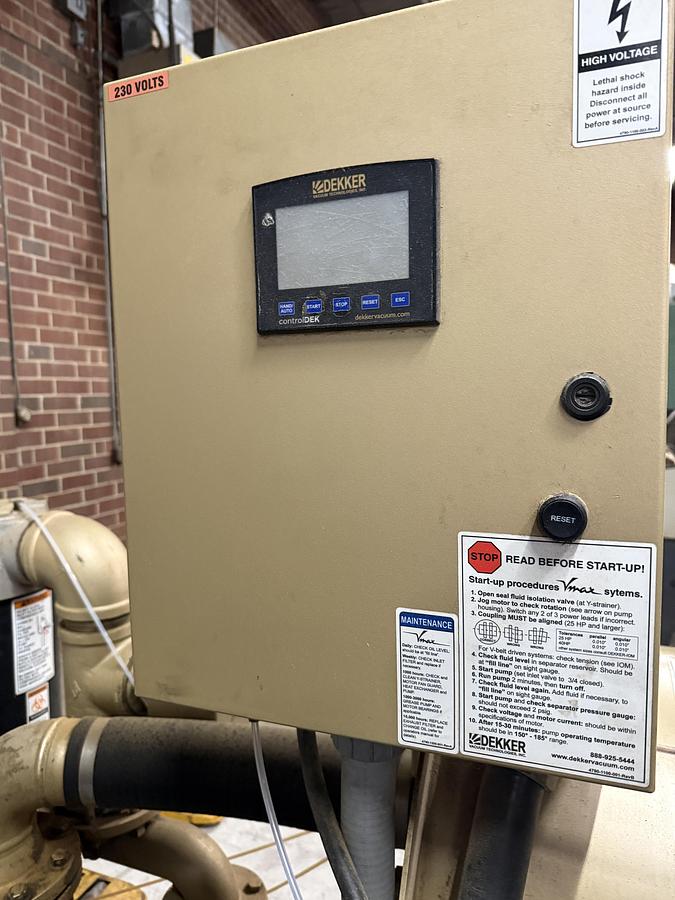 Used DEKKER VMX0553KA1-00, Vmax, 40 HP OIL SEALED LIQUID RING VACUUM PUMP WITH CONTROL