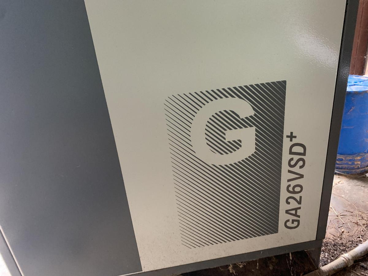 Used ATLAS COPCO GA26VSD+ 34 HP SREW-TYPE AIR COMPRESSOR