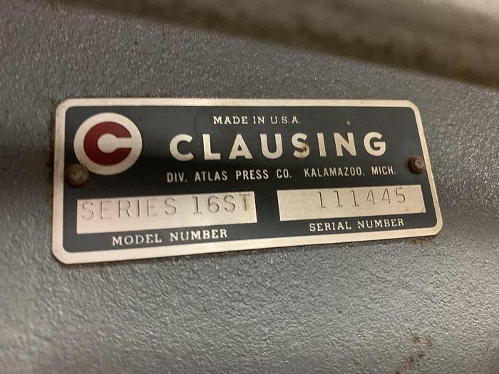 Used CLAUSING CLAUSING SERIES 16ST DRILL PRESS WITH POWERMATIC P25MD7 AIR-POWERED FEED AND COMMANDER 2-SPINDLE ADJUSTBLE-CENTERS BORING HEAD