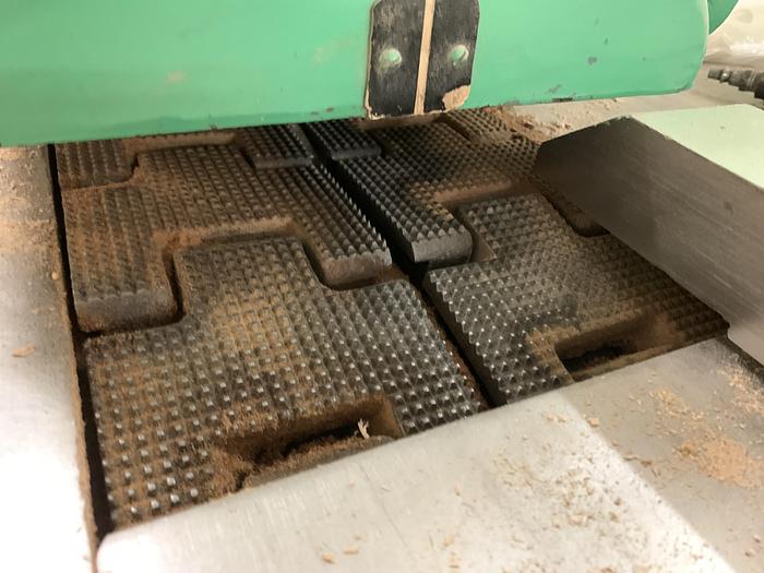 Used EKSTROM-CARLSON  "E" STRAIGHT-LINE RIPSAW