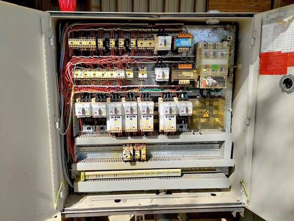 Used (2) WEINIG PROFIMAT 22N, 5-HEAD MOULDERS