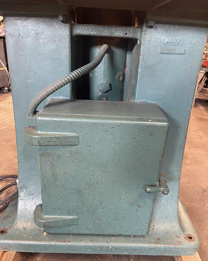 Used WHITNEY NO. 182 SINGLE-SPINDLE SHAPER