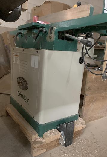 Used GRIZZLY G0604ZX 6-INCH SPIRAL CUTTERHEAD JOINTER