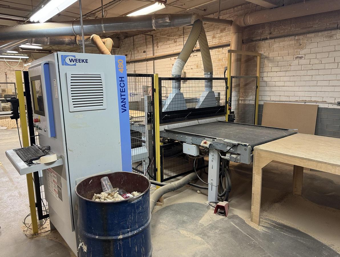 Used WEEKE VANTECH 480, 4' x 8' CNC ROUTER WITN PANEL MATERIAL HANDLING & INTEGRATED DUST COLLECTION SYSTEM