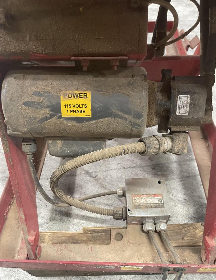 Used SOUTHWORTH 2' x 4' 1,500 LB. SCISSOR-LIFT