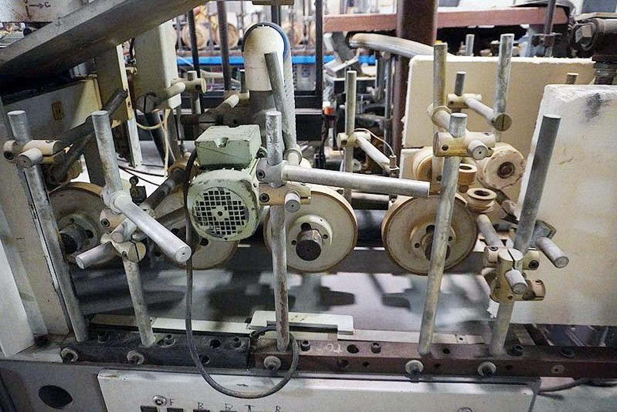 Used BARBERAN RL-30 PROFILE WRAPPER AND FEEDER