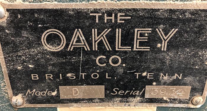 Used OAKLEY D LEVER-STROKE SANDER