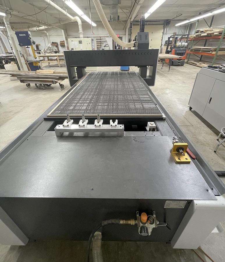 Used CNC PLUS M5S-1325, 4' x 8', 3-AXIS CNC ROUTER WITH LINEAR 4-TOOL TOOL-CHANGER
