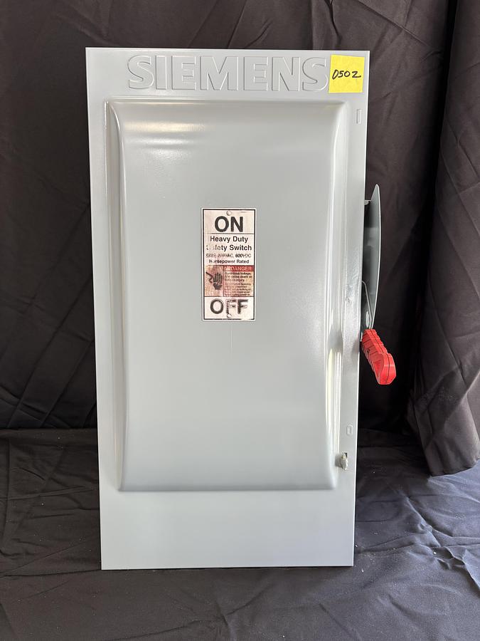 Used LOT OF VARIOUS ELECTRIC DISCONECTS AND PANAL BOXES