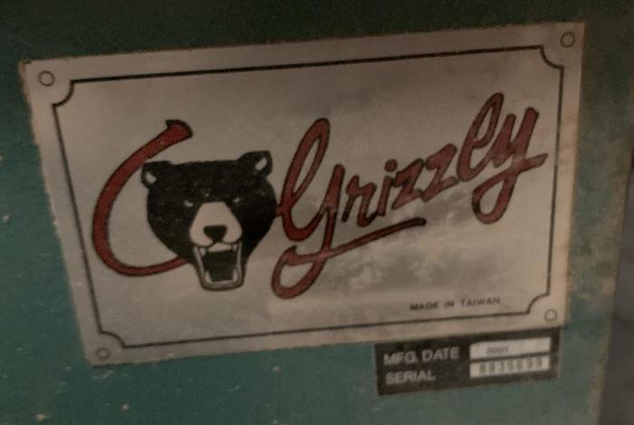 Used GRIZZLY DOUBLE-BAG DUST COLLECTOR