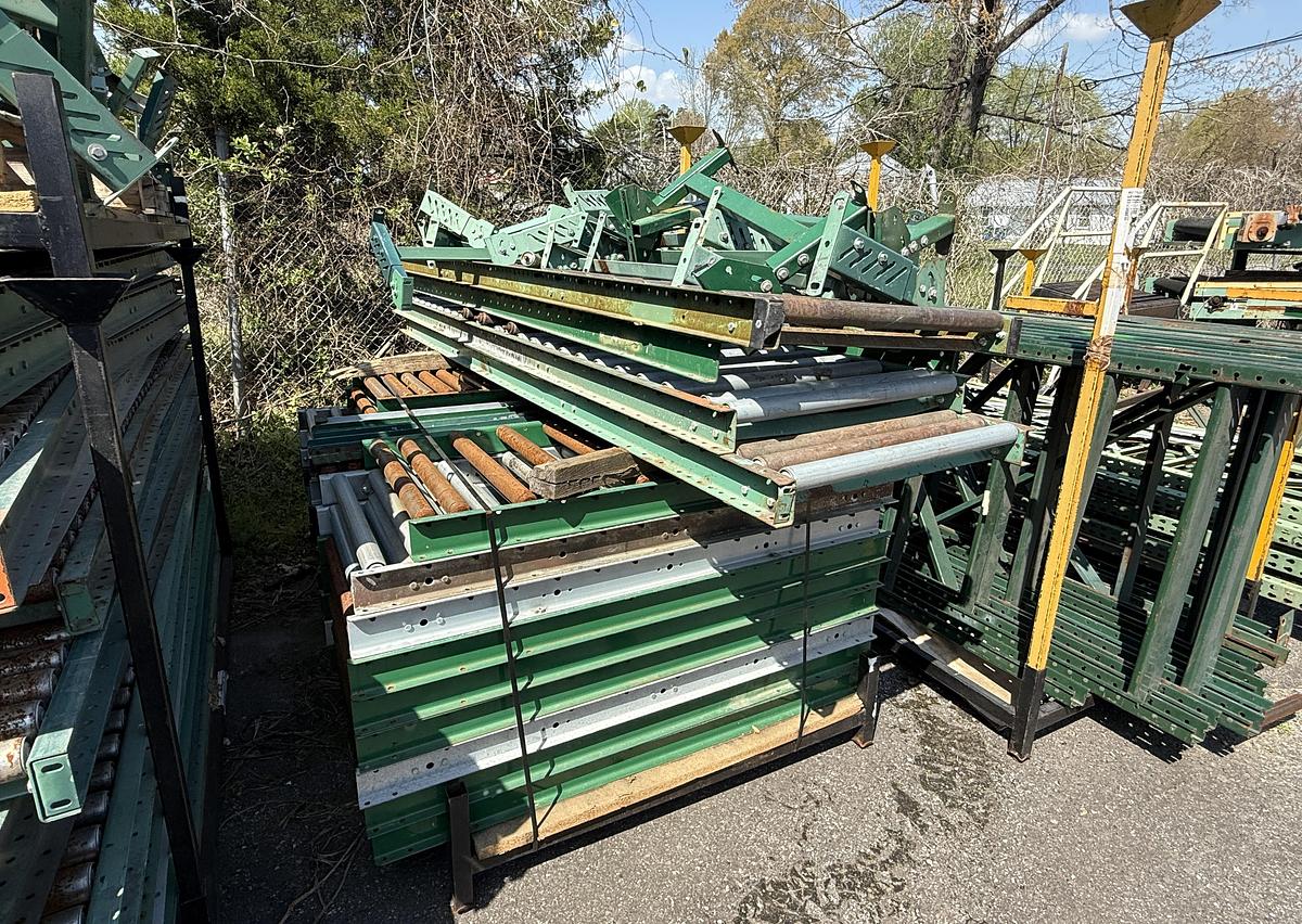 Used LOT OF ROLLER CONVEYOR