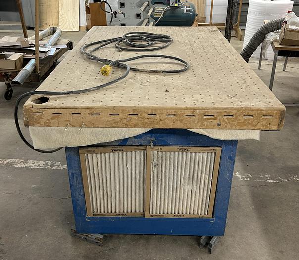 Used ~4' x 6' DOWN-DRAFT SANDING TABLE