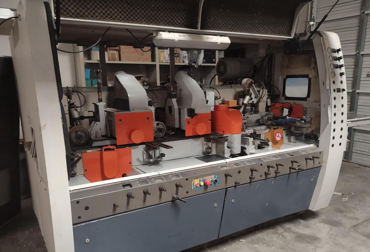 Used USED (GND) GN SERIES 6 X 9, 6-SPINDLE MOULDER