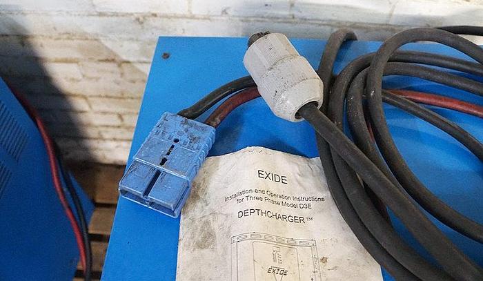 Used EXIDE D3L-24-8501, TYPE LA 48 VOLT DEPTHCHARGER BATTERY CHARGER