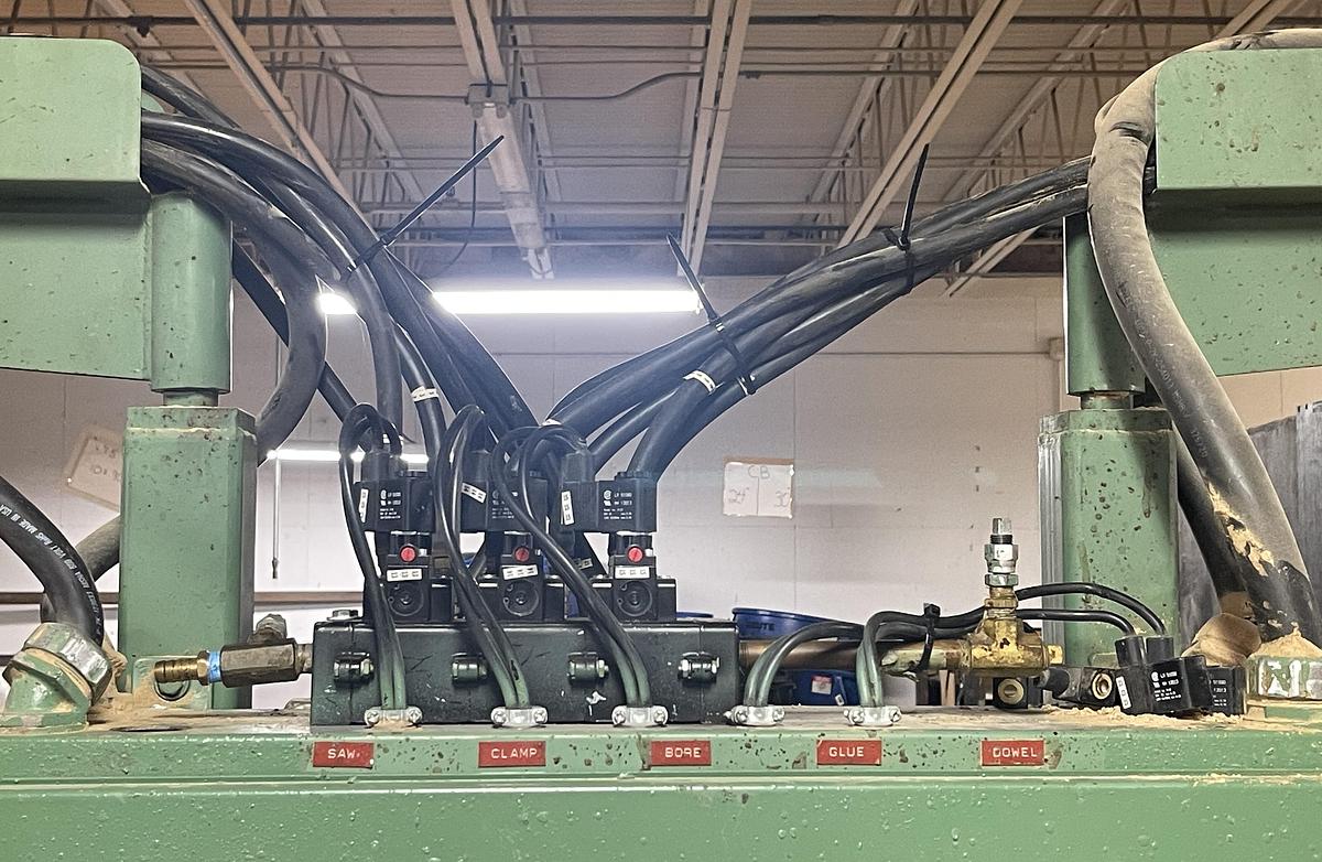 Used MEDALIST-BELL 424A 80" DOUBLE-END TRIM AND BORE MACHINE