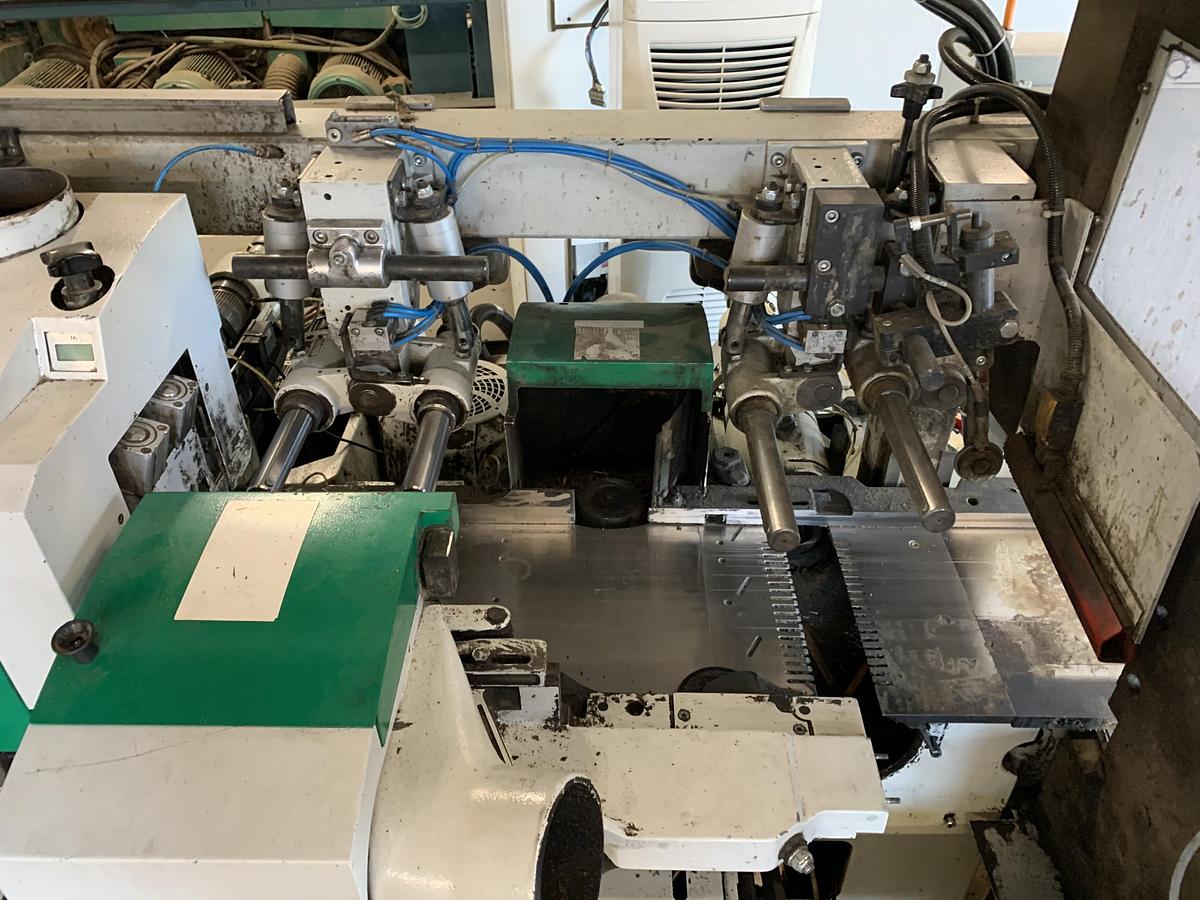 Used WEINIG POWERMAT-1000, 12", 7-HEAD MOULDER