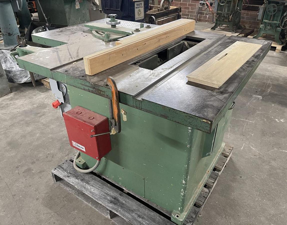 Used TANNEWITZ XJ VARIETY SAW
