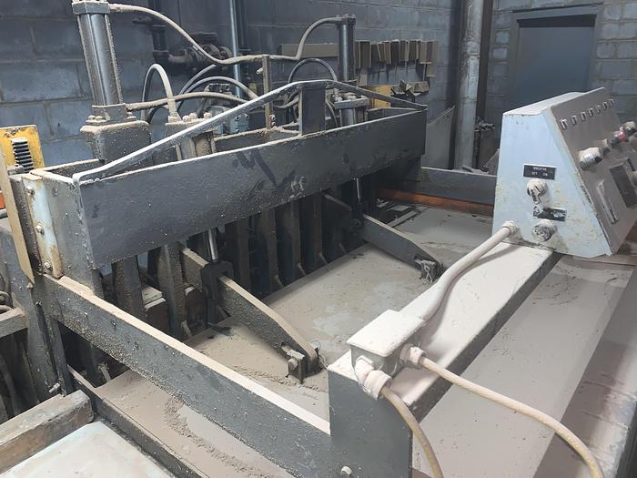 Used ROSENQUIST RF GLUER WITH GLUE APPLICATOR